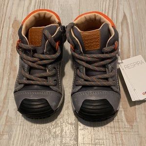 Baby Geox Respira boot 🥾 size 5 1/2 New